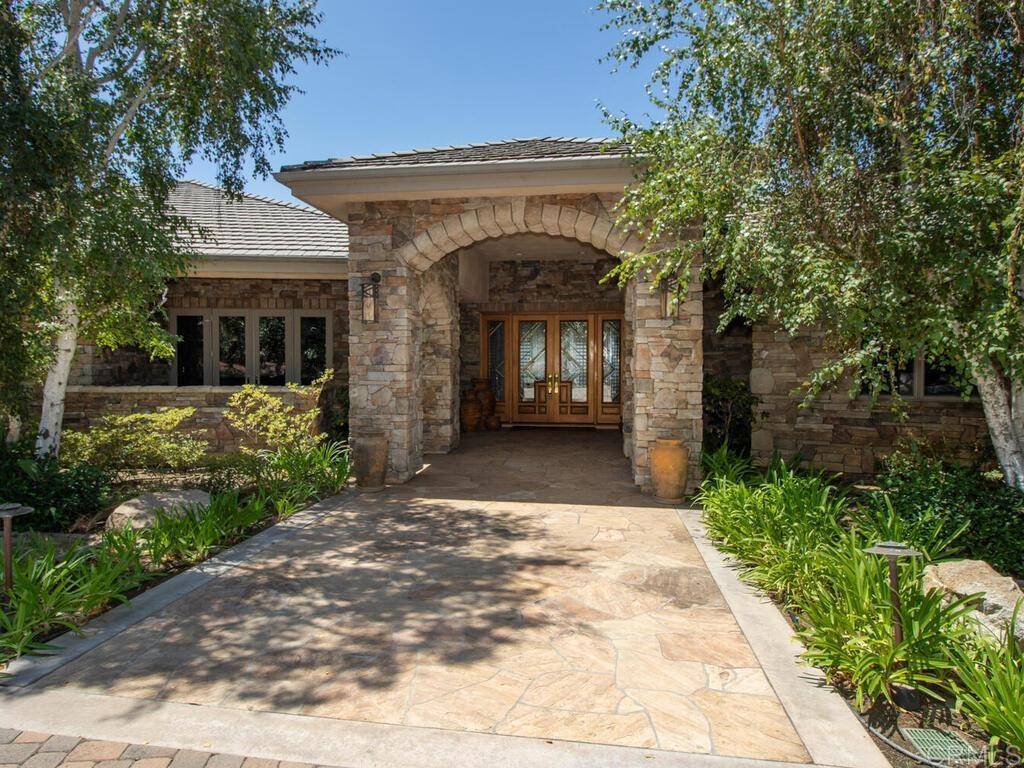 Bonsall, CA 92003,6095 Lake Vista DR