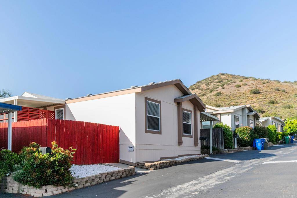 El Cajon, CA 92021,14360 Rios Canyon RD