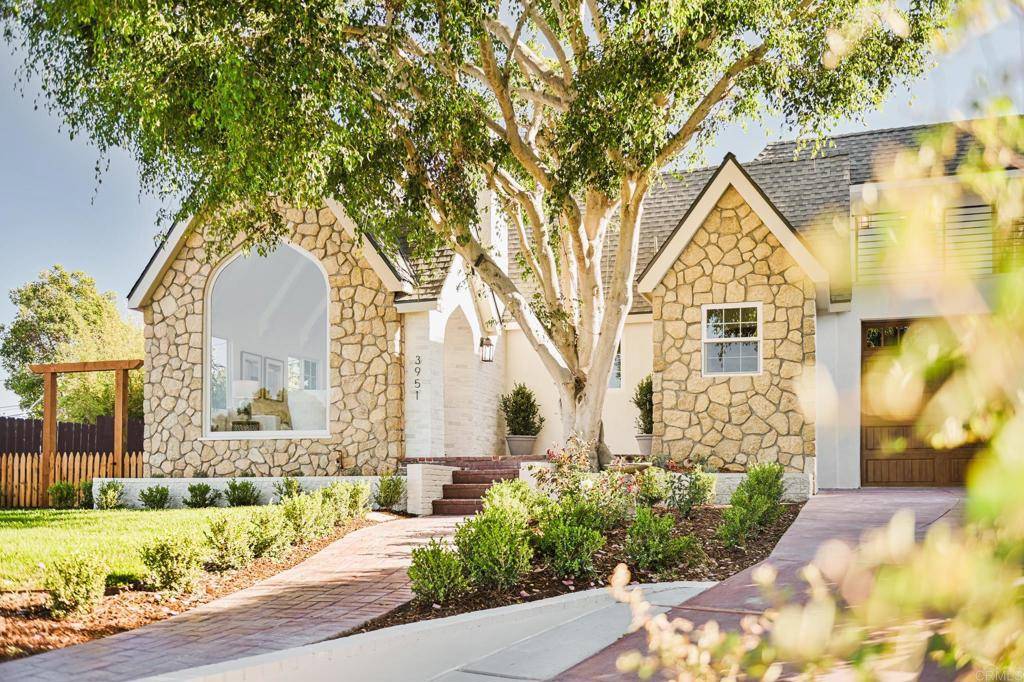 San Diego, CA 92107,3951 Atascadero DR