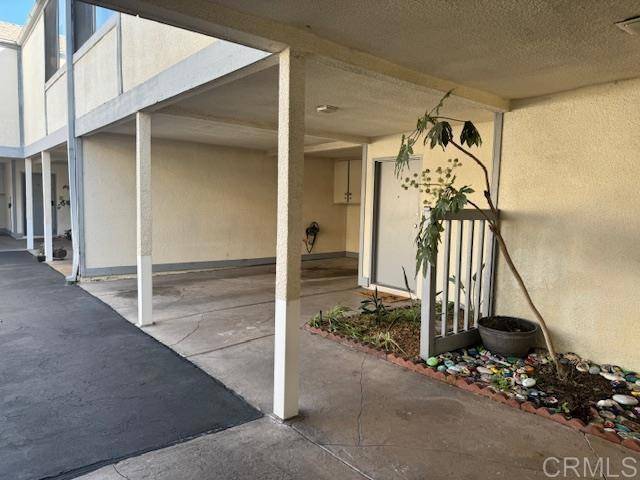 Carlsbad, CA 92009,2388 Altisma WAY #10 or K