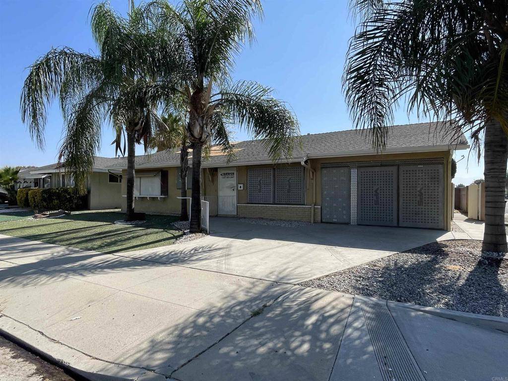 Hemet, CA 92543,570 S Lyon AVE