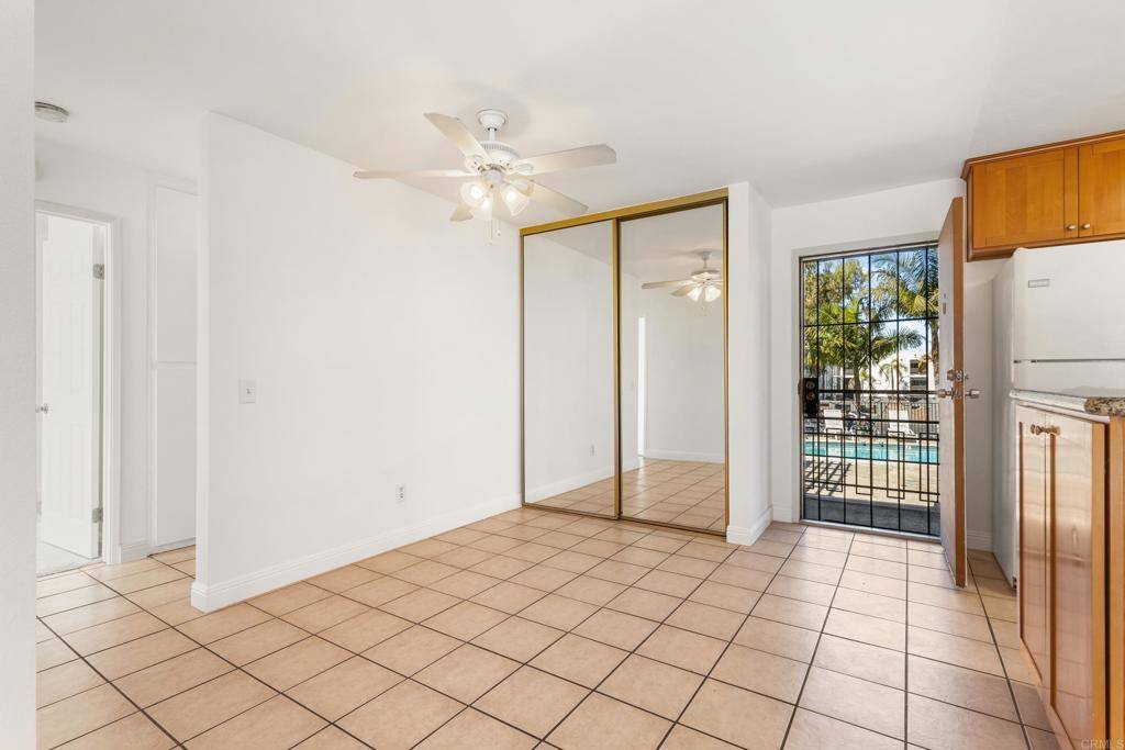 San Diego, CA 92111,3505 Angelucci St #1M