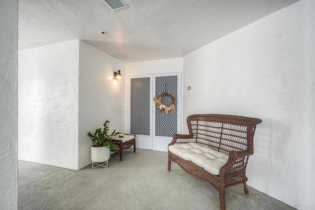 Oceanside, CA 92054,910 N Pacific ST #15
