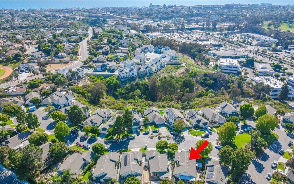 Oceanside, CA 92054,2043 Rue De La Montagne