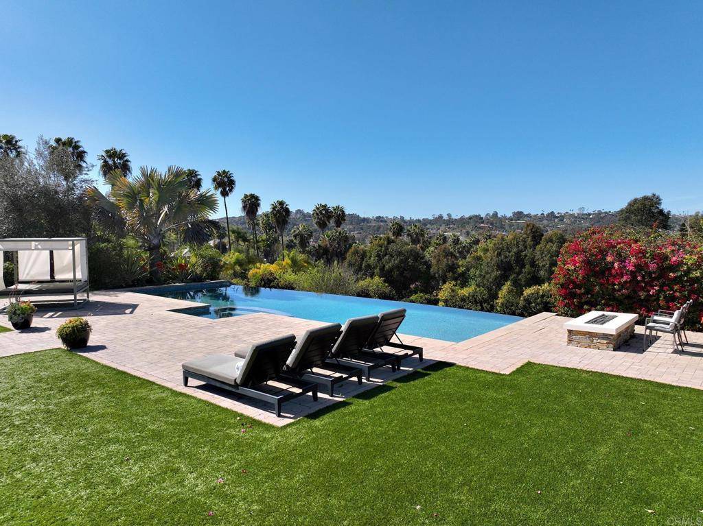 Rancho Santa Fe, CA 92067,4773 El Mirlo