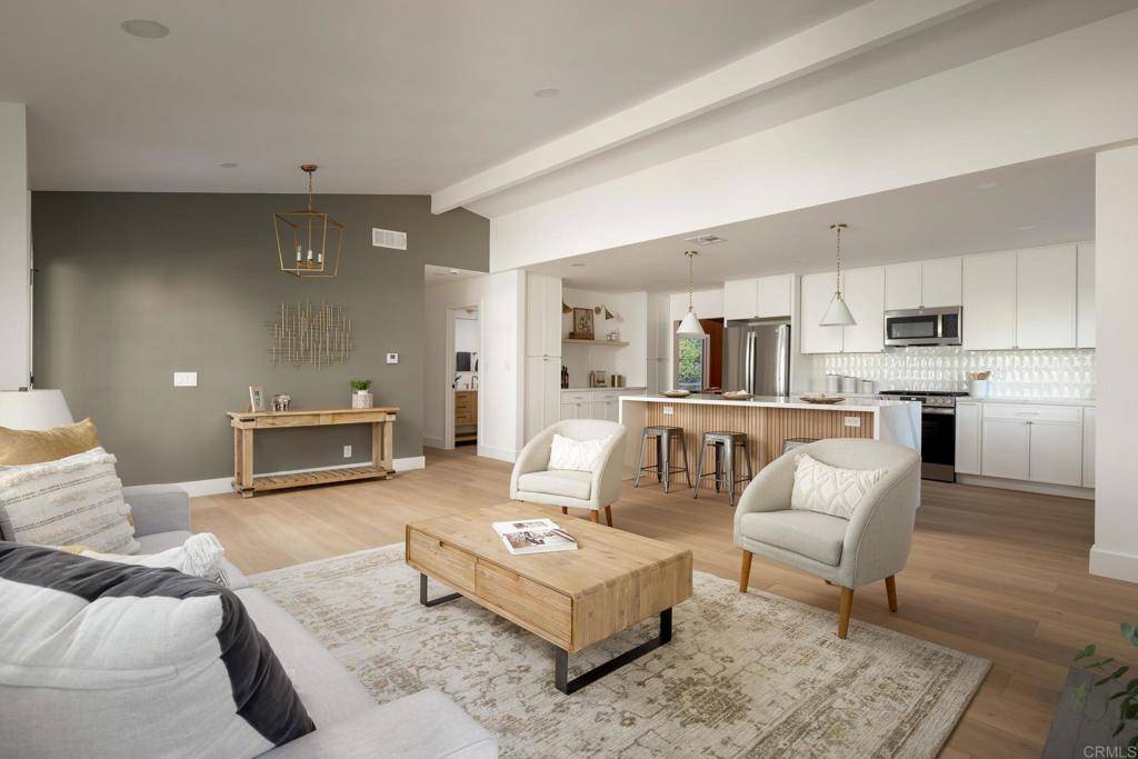 Encinitas, CA 92024,310 Oakbranch DR