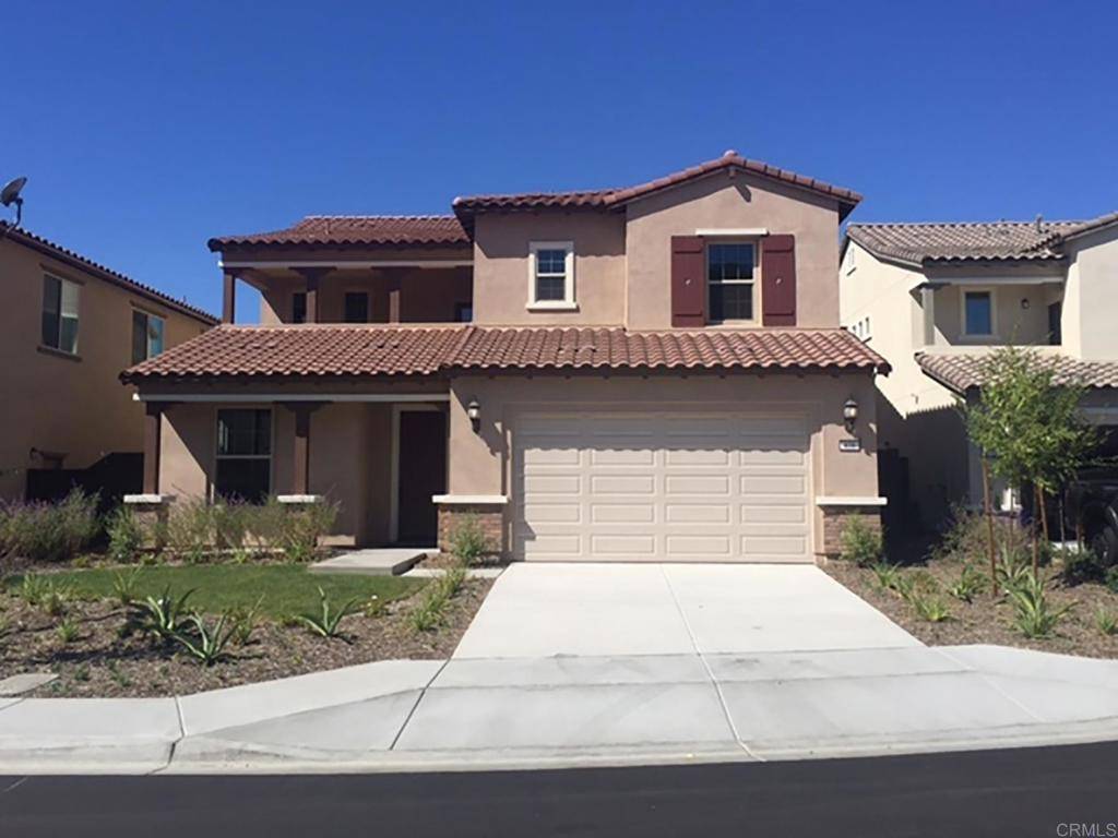 Vista, CA 92083,438 Cota LN
