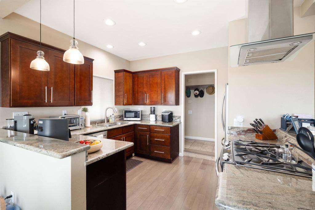 Solana Beach, CA 92075,245 Turf View Drive