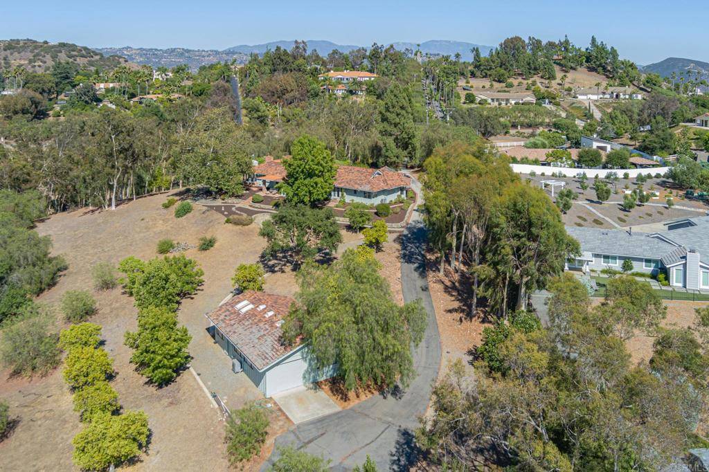 Fallbrook, CA 92028,145 Yucca RD