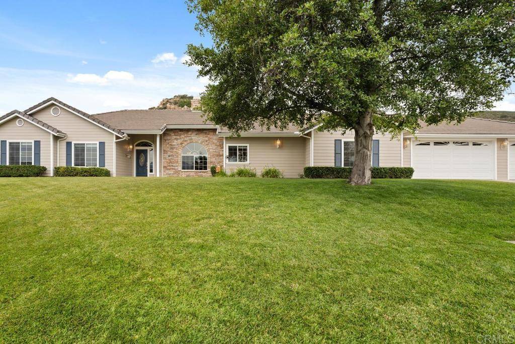 Ramona, CA 92065,23406 Oakely Pl.