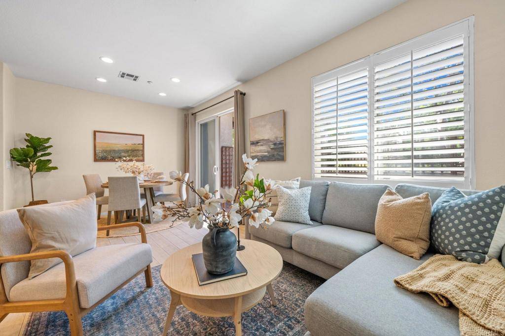 Carlsbad, CA 92009,6104 Citracado CIR