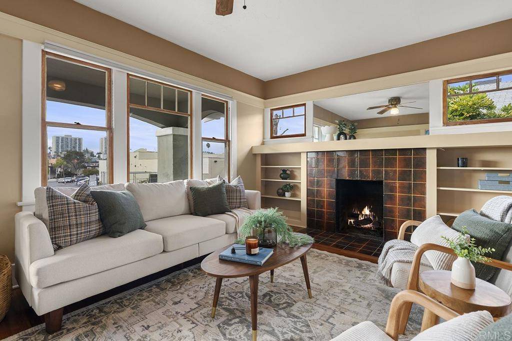 San Diego, CA 92104,3805 Louisiana ST