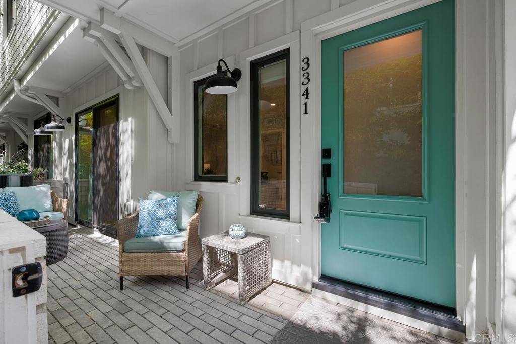 Carlsbad, CA 92008,3341 Tyler ST