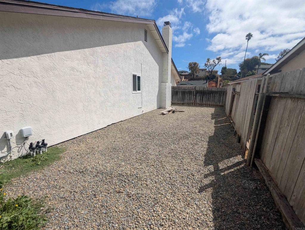 Oceanside, CA 92054,325 Cadillac CIR