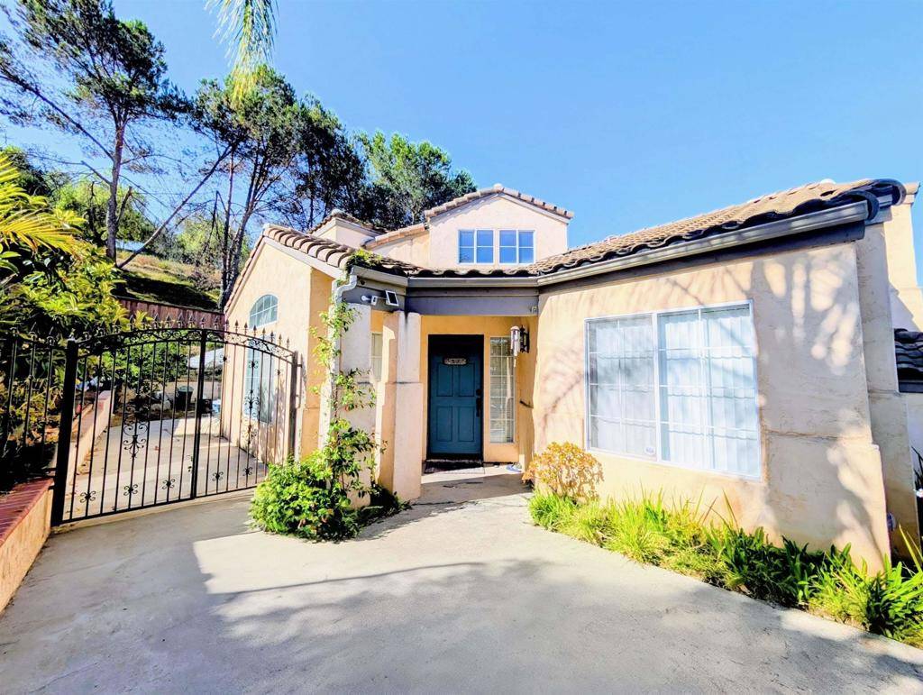 Escondido, CA 92026,1907 Centennial Way