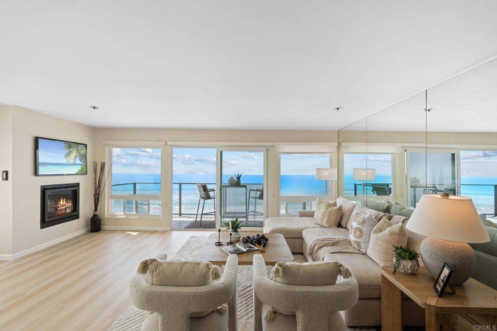 Oceanside, CA 92054,1401 S Pacific ST #205