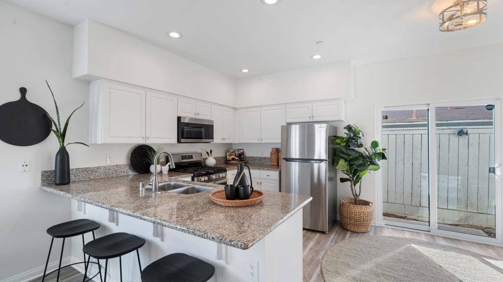 Imperial Beach, CA 91932,1331 Holly Ave