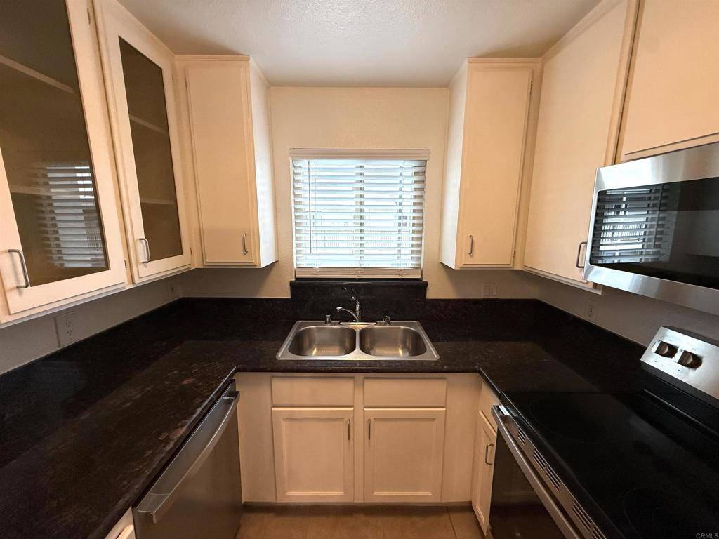 San Diego, CA 92116,3535 Monroe AVE ##51