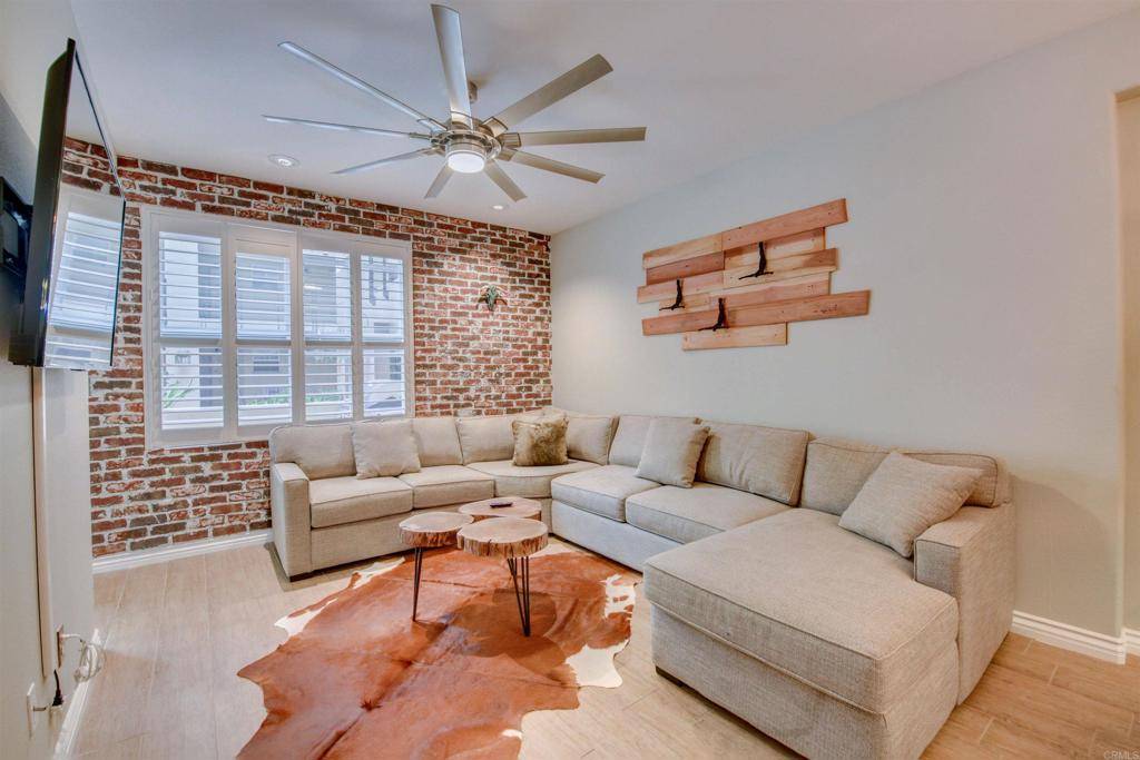 San Diego, CA 92101,350 K ST #211