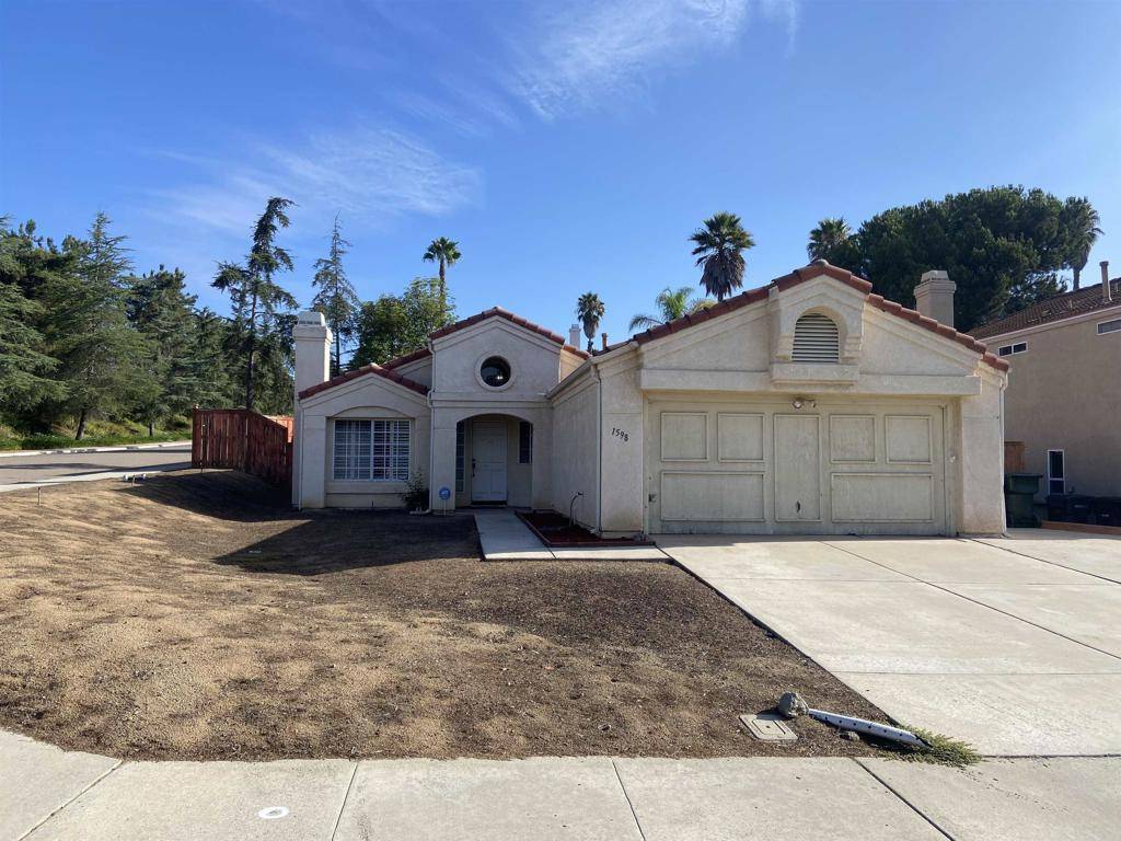 Escondido, CA 92026,1598 Via Salerno