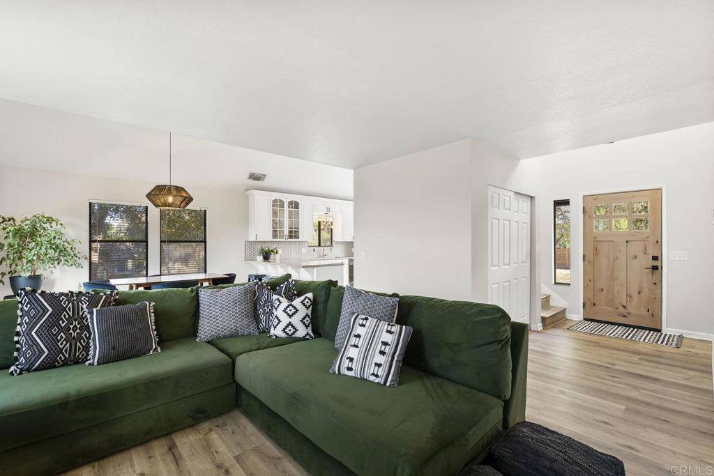 Valley Center, CA 92082,14931 Cool Valley RD