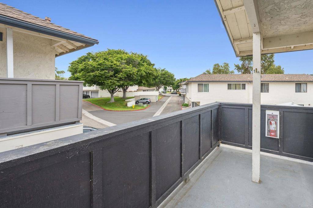 Oceanside, CA 92056,3458 Los Mochis WAY