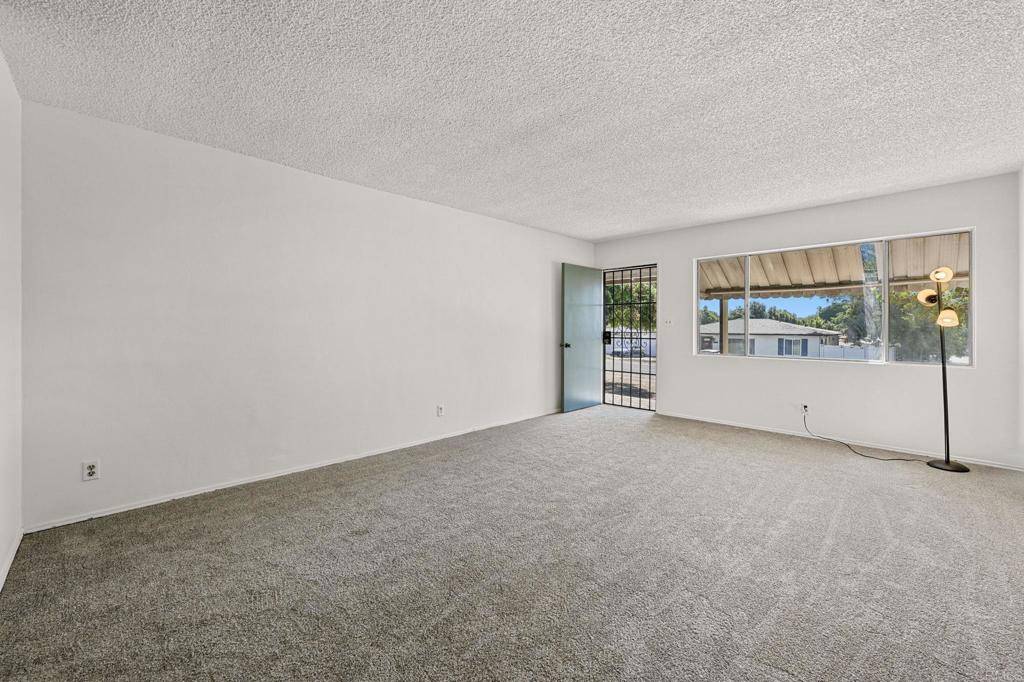 Lemon Grove, CA 91945,8122 8124 Lincoln ST