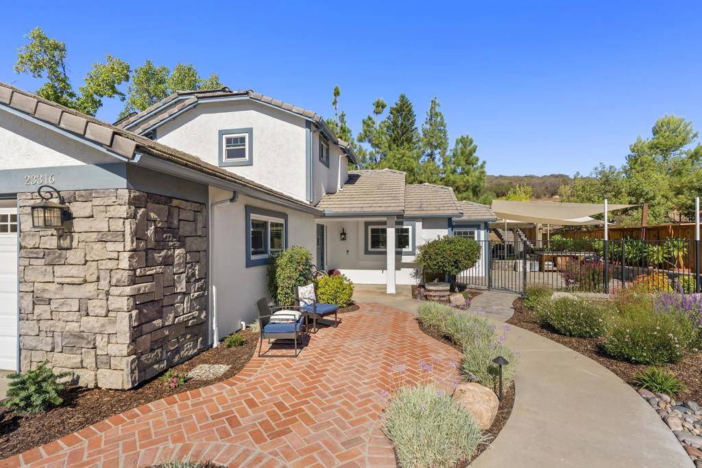 Ramona, CA 92065,23316 Barona Mesa RD