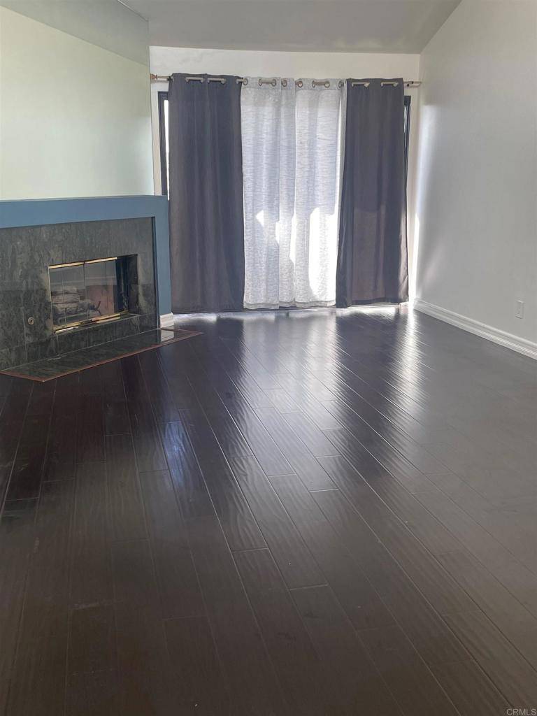 Carlsbad, CA 92009,6933 Sandpiper PL