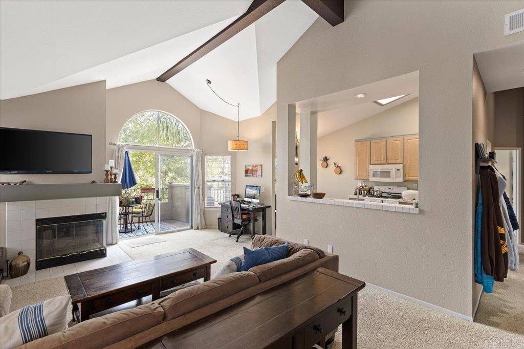 San Diego, CA 92124,11350 Camino Playa Cancun #3