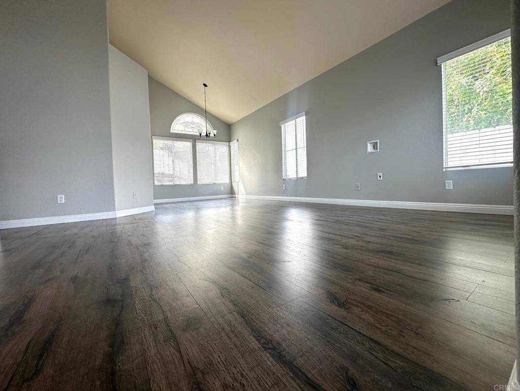 Oceanside, CA 92057,652 Montage RD