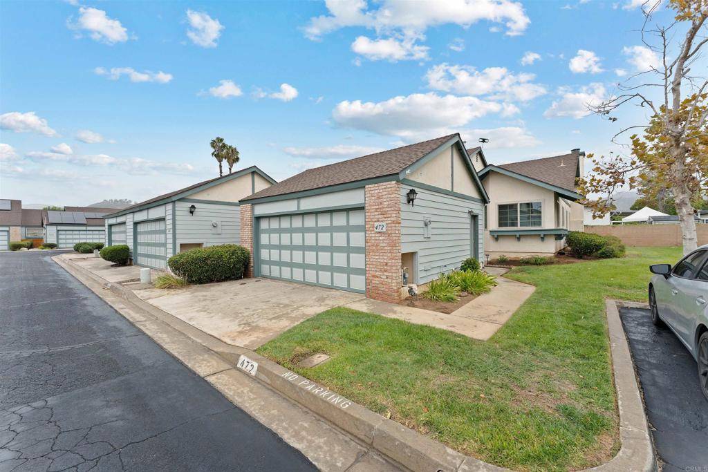 Escondido, CA 92025,472 DEVONSHIRE GLN