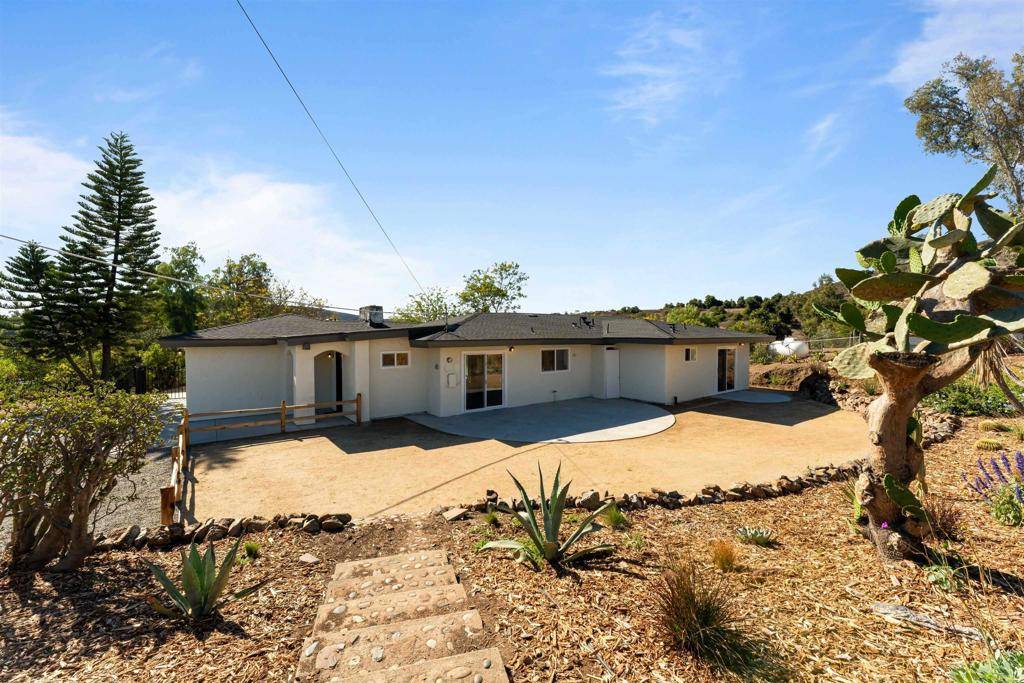 Vista, CA 92084,3781 Buena Creek Rd