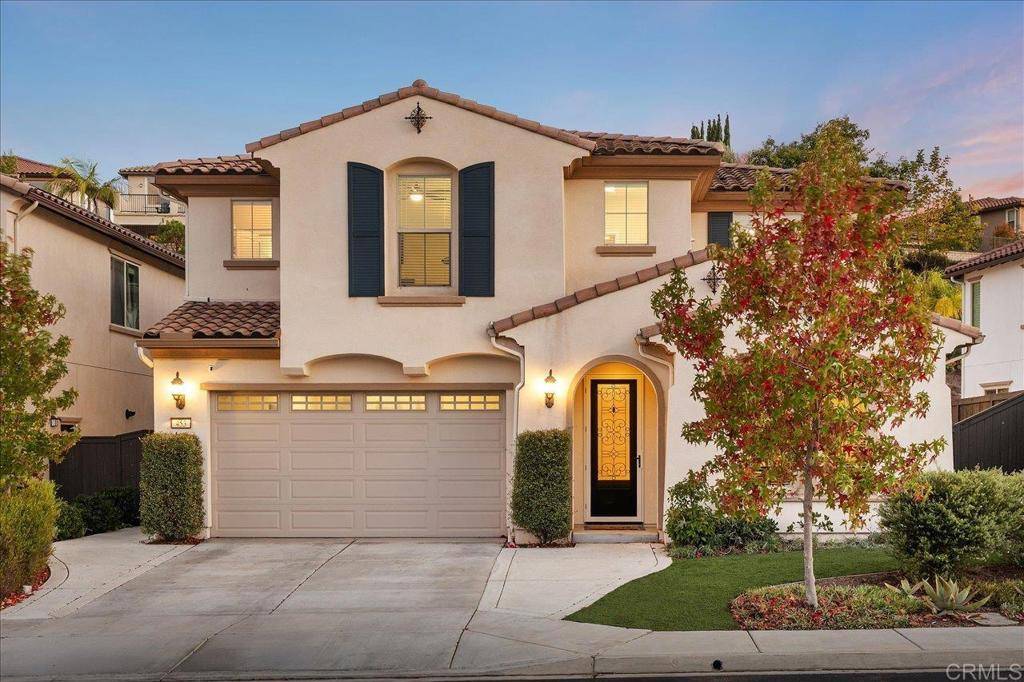 Vista, CA 92083,453 Adobe Estates DR