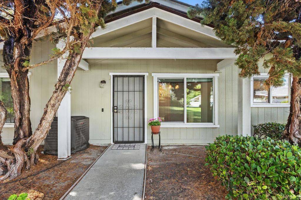 Oceanside, CA 92057,4369 Dowitcher WAY