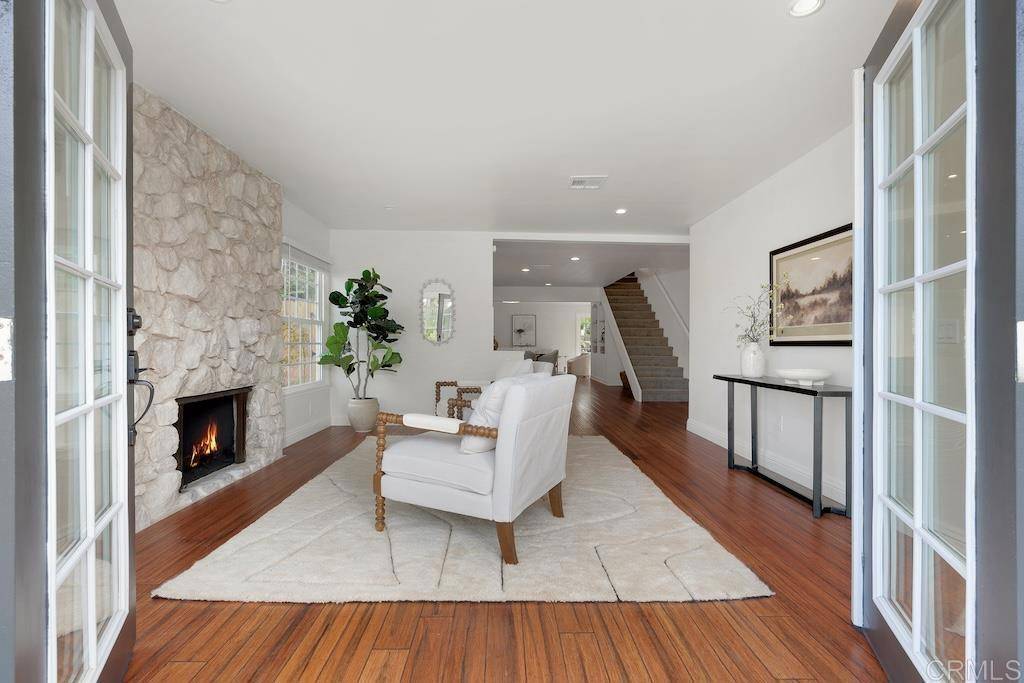 Encinitas, CA 92024,1583 Avenida De Los Lirios