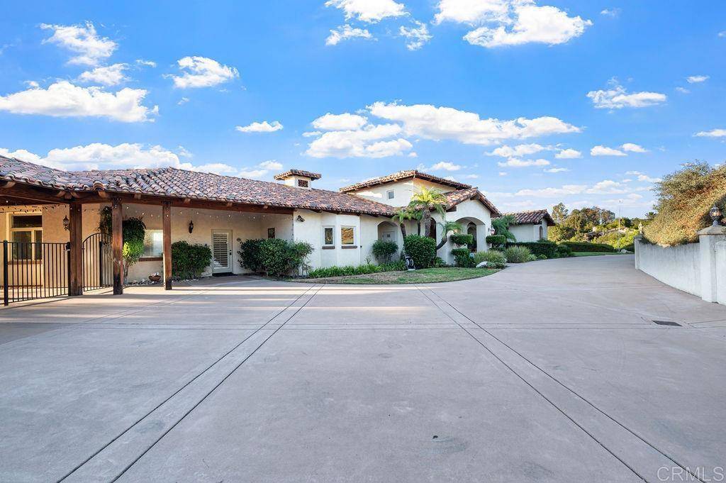 Fallbrook, CA 92028,2155 Mil Sorpresas DR