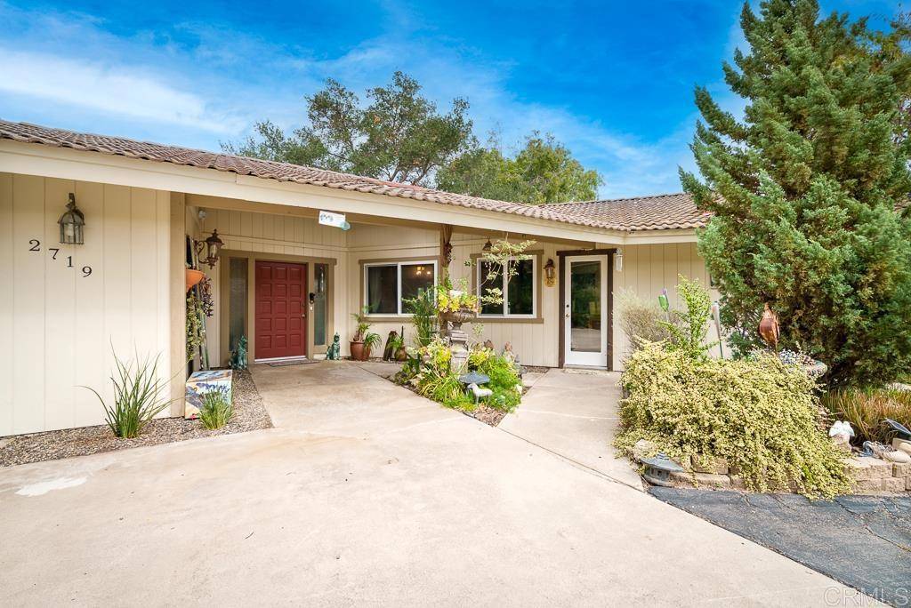 Fallbrook, CA 92028,2719 Via Del Robles