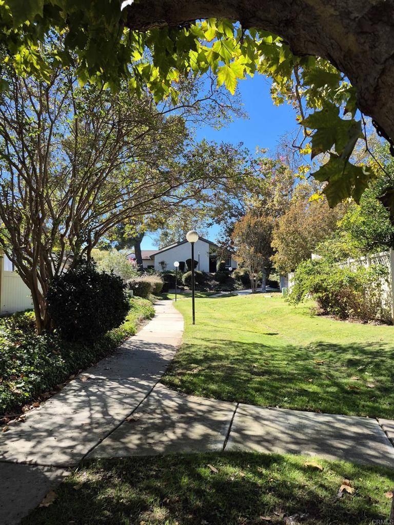Escondido, CA 92026,228 Crestview Glen