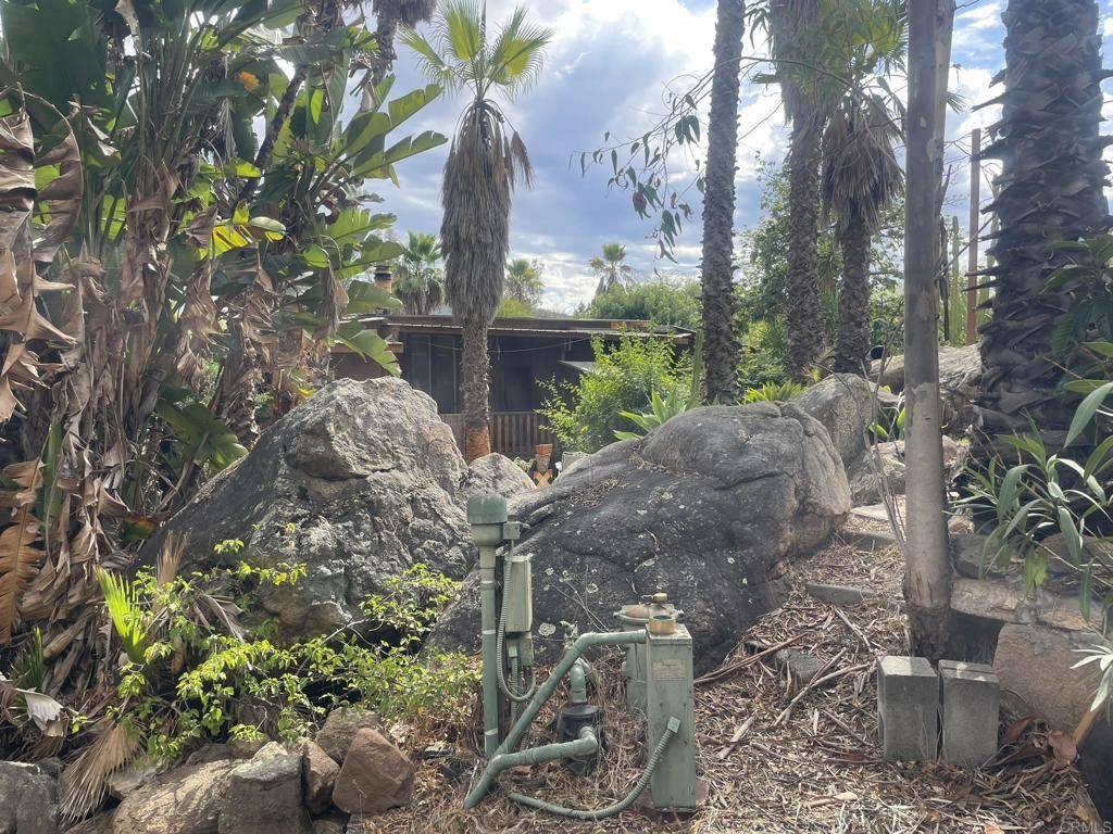 Escondido, CA 92025,14082 Los Cielos