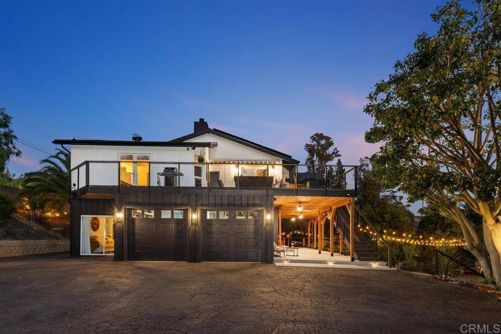 Vista, CA 92084,682 Ora Avo Lane