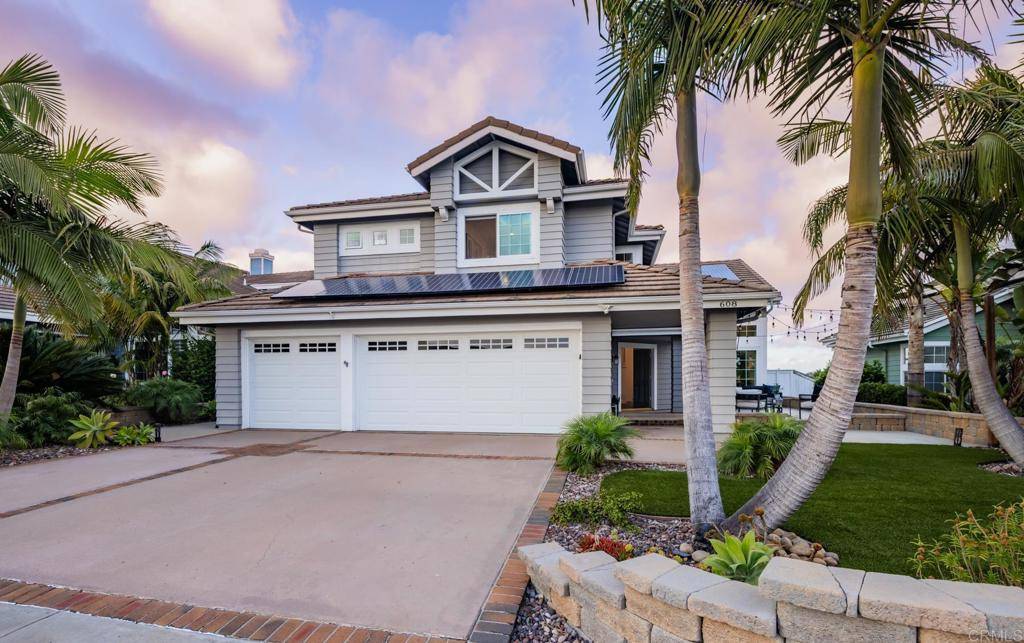 Encinitas, CA 92024,608 Crest DR