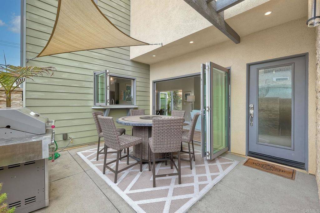 Carlsbad, CA 92008,295 Chinquapin Ave