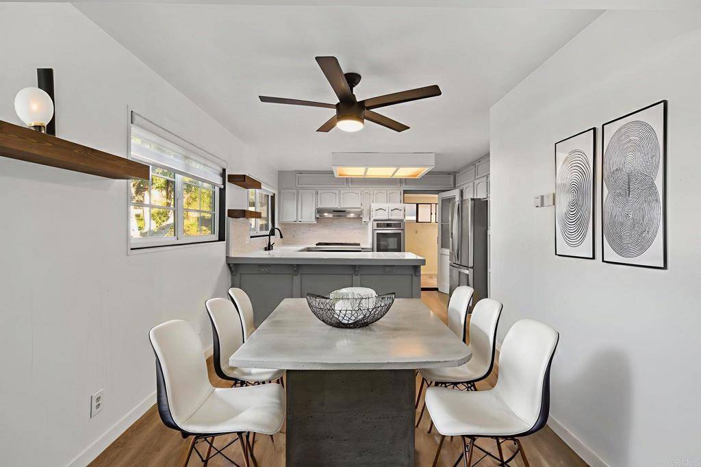 San Diego, CA 92117,4667 Chateau PL