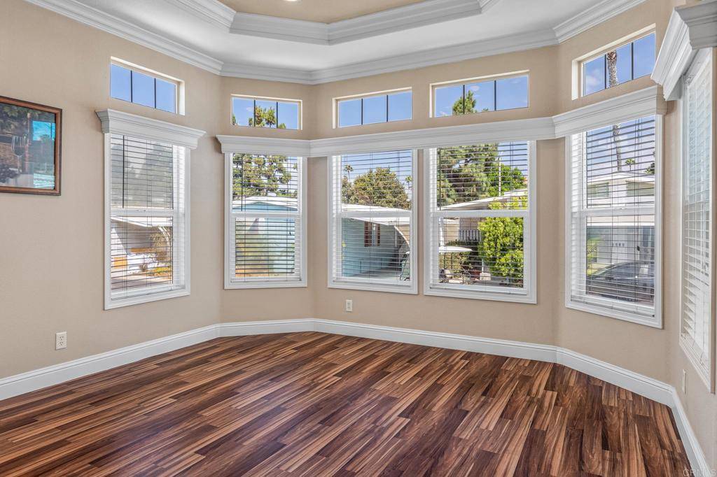 Carlsbad, CA 92011,7233 San Bartolo ST