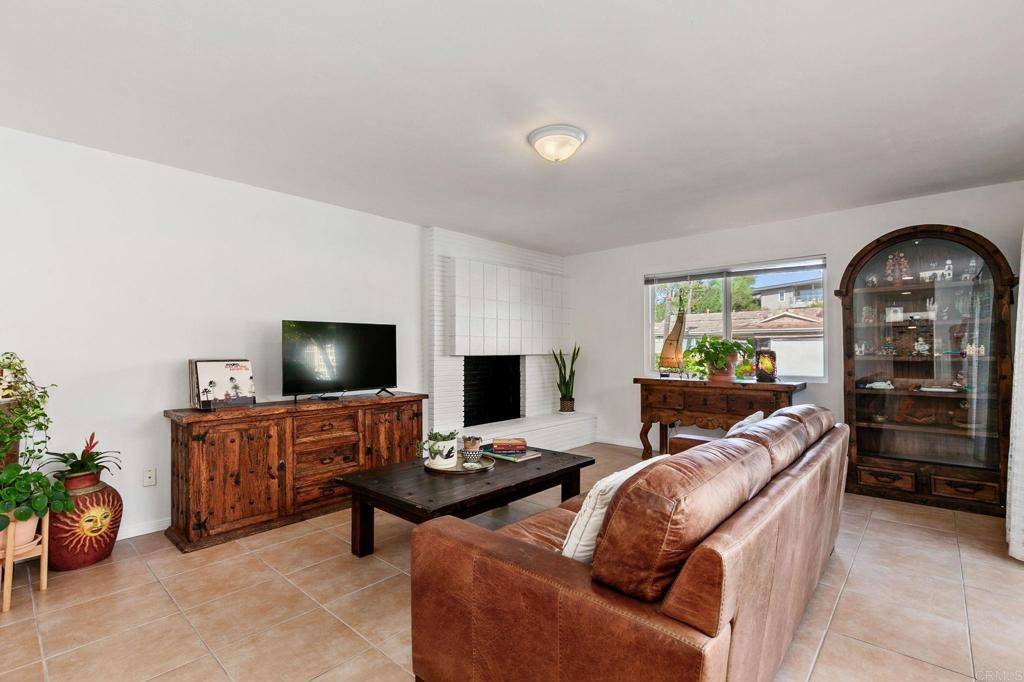 Oceanside, CA 92054,1519 Kurtz ST