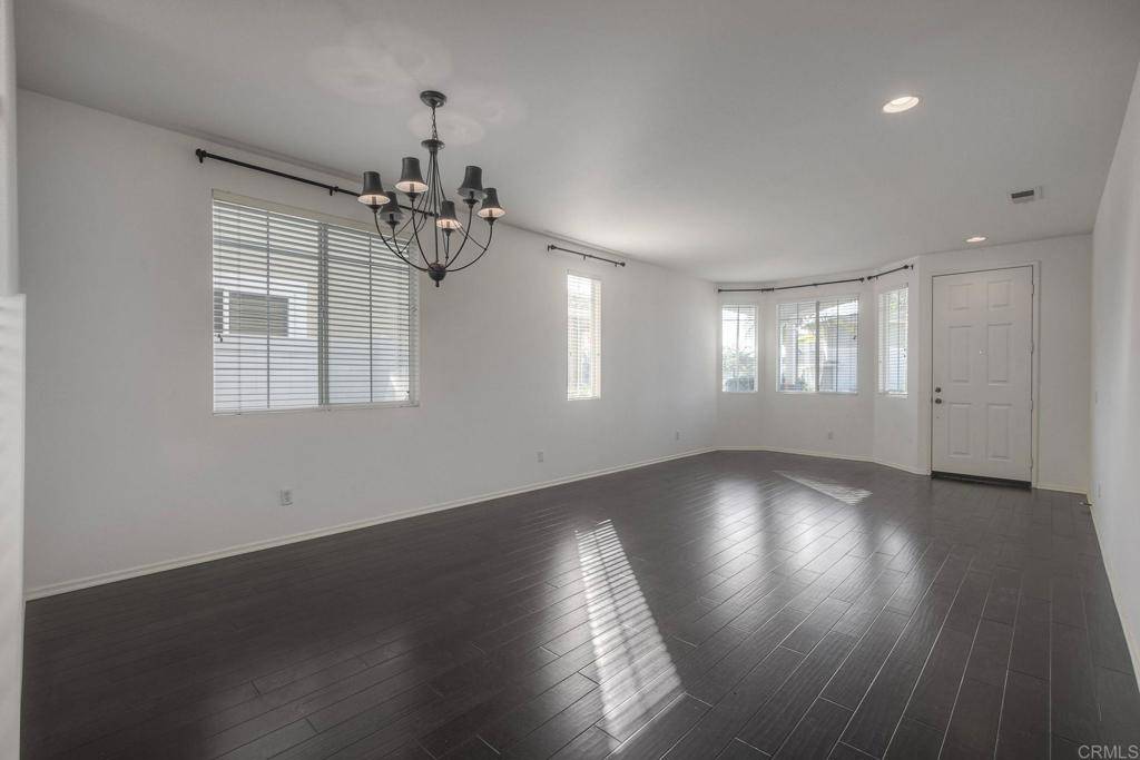 Carlsbad, CA 92011,116 Breakwater RD