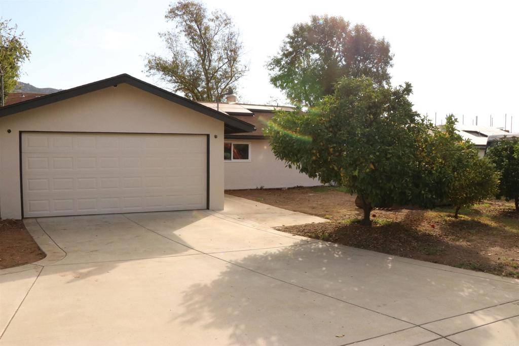 Escondido, CA 92026,3032 Laurashawn LN