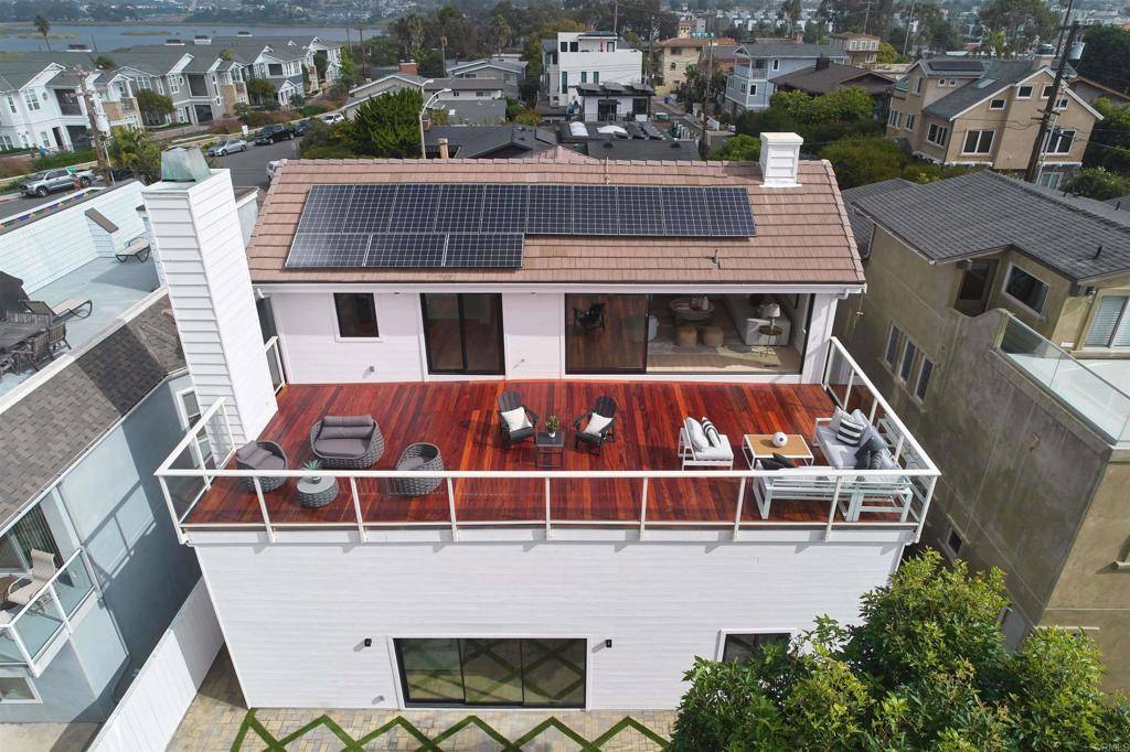 Carlsbad, CA 92008,2465 Garfield ST