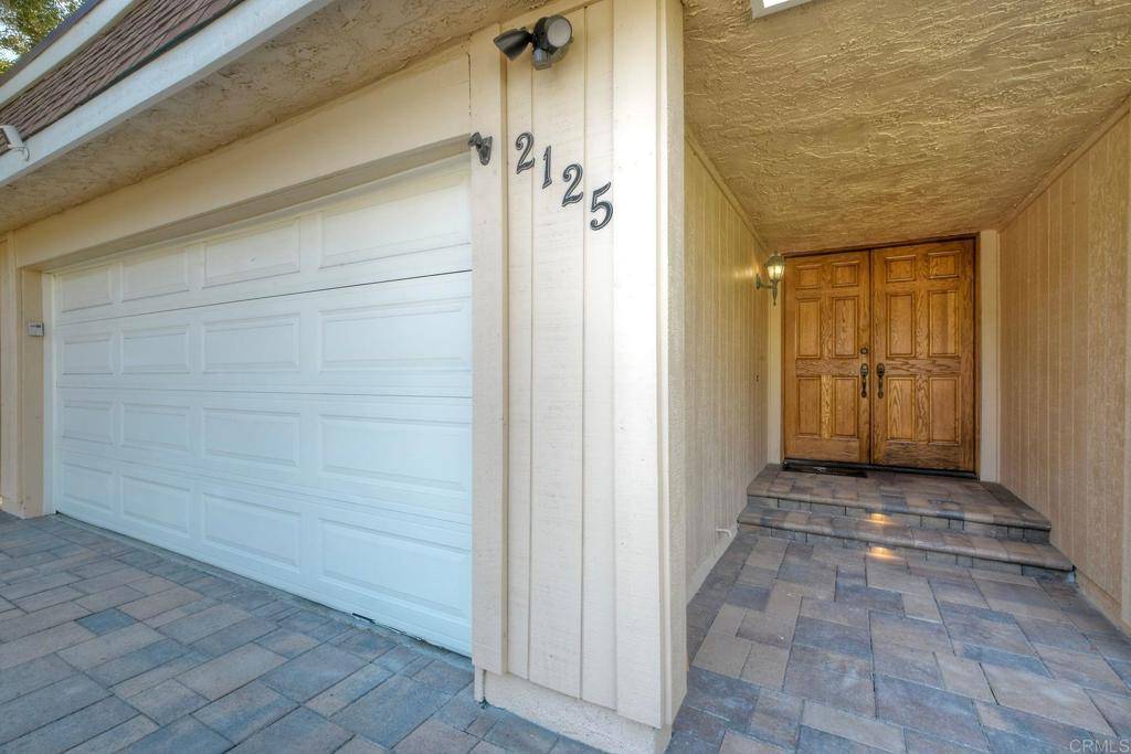 Oceanside, CA 92056,2125 Valley RD